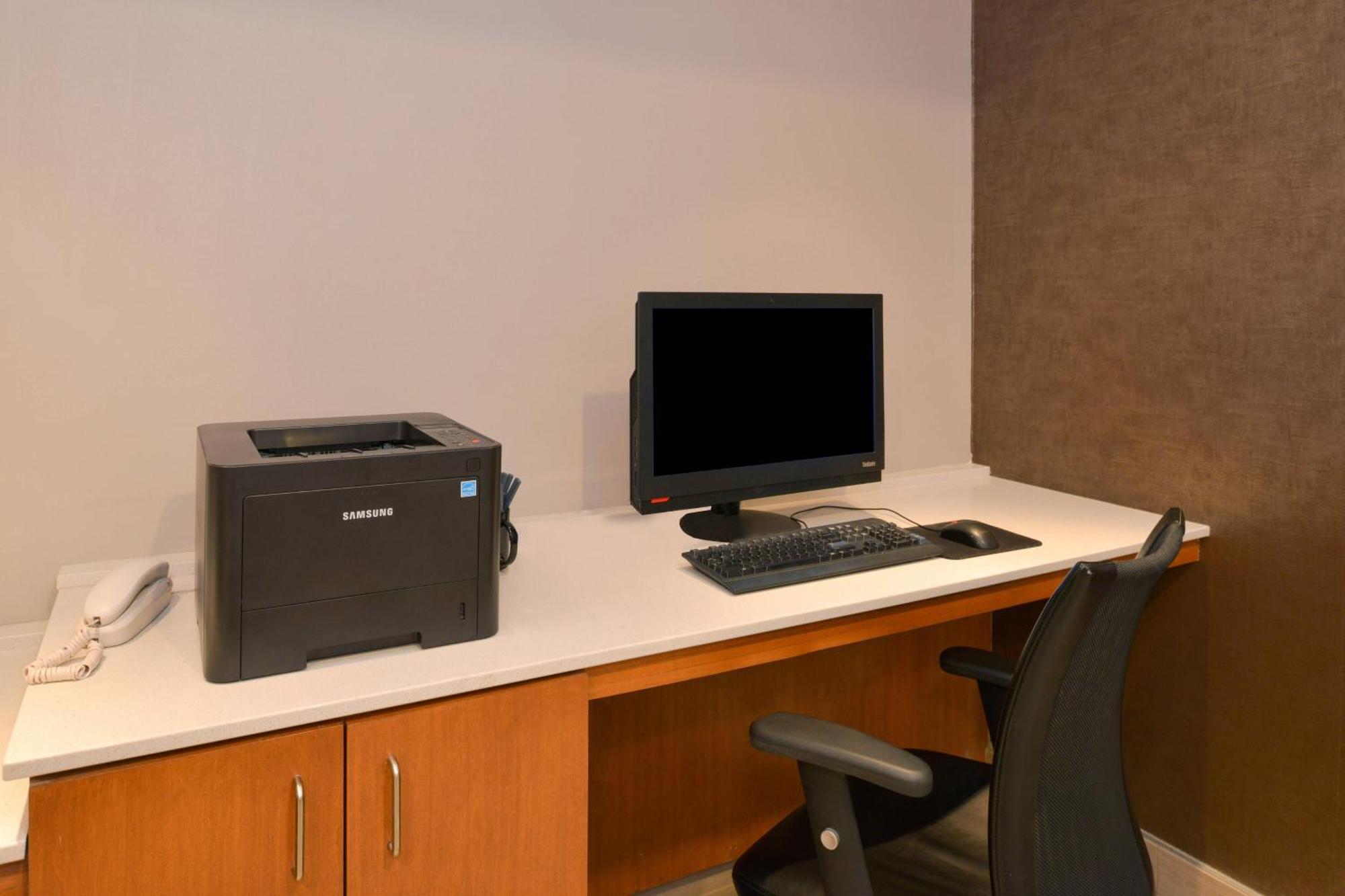 Springhill Suites Durham Chapel Hill Екстериор снимка