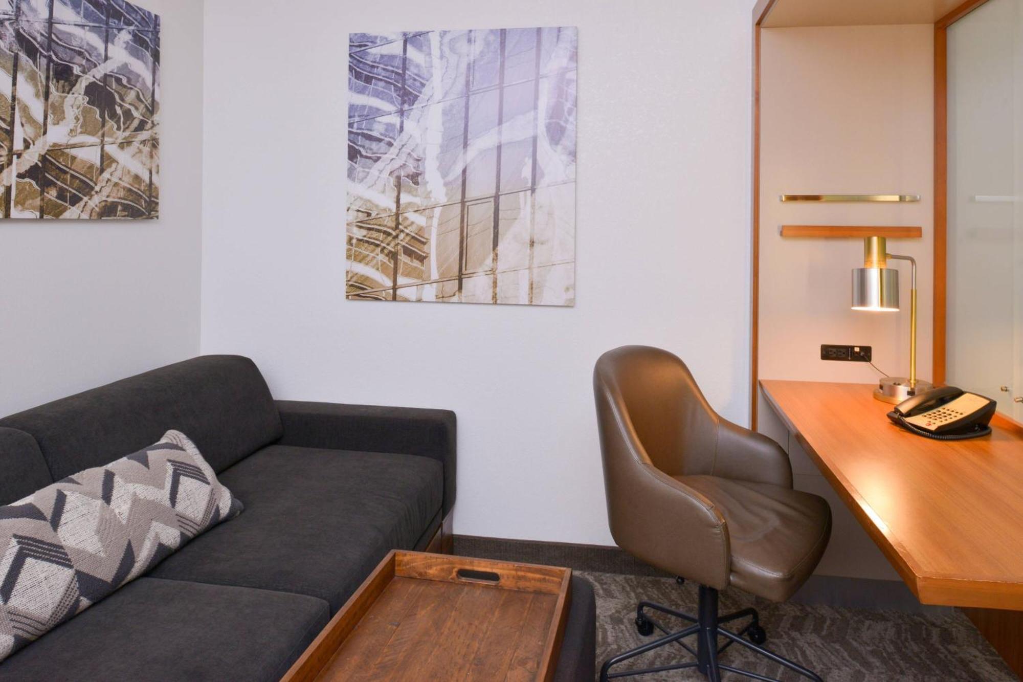 Springhill Suites Durham Chapel Hill Екстериор снимка