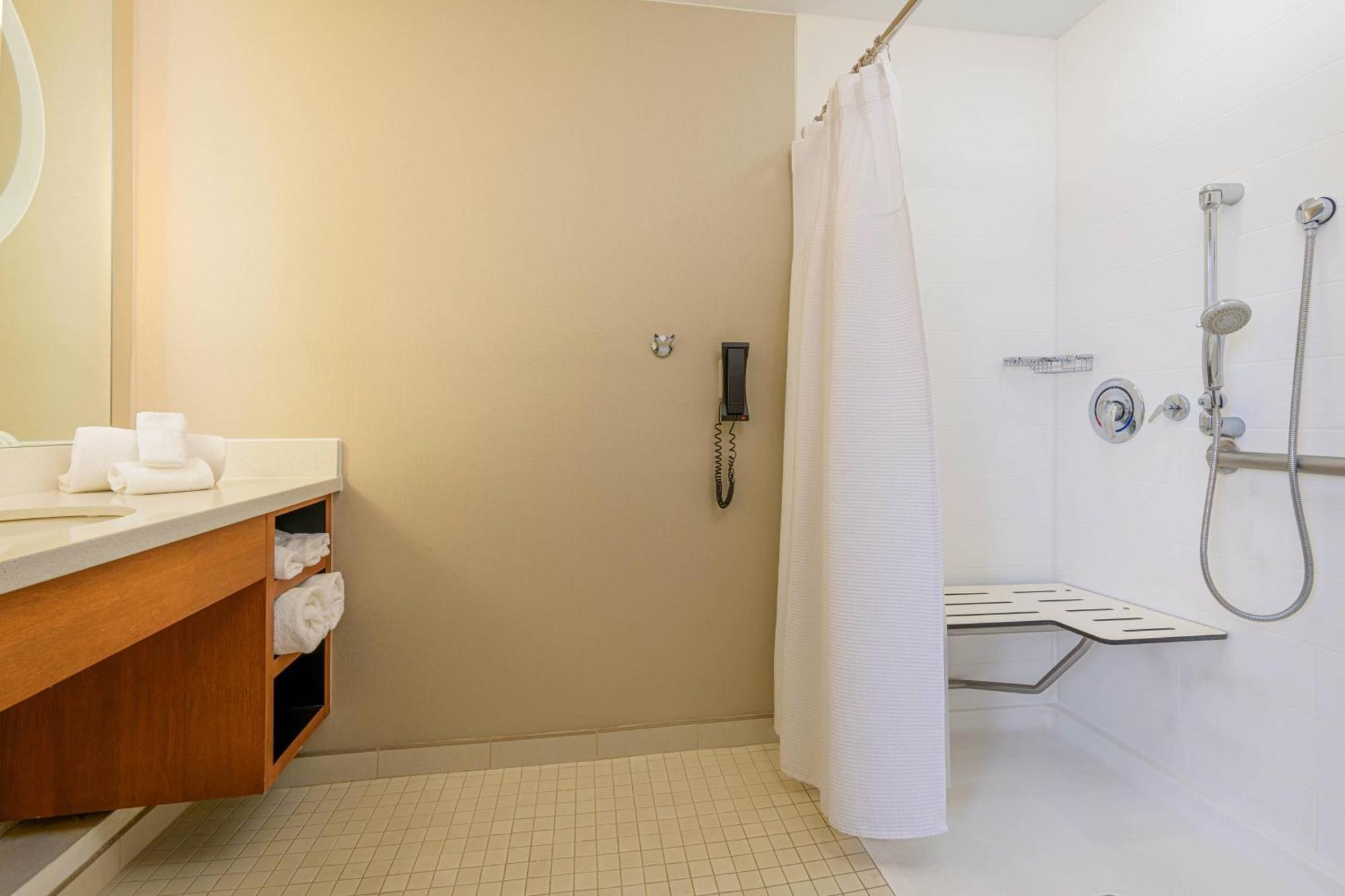 Springhill Suites Durham Chapel Hill Екстериор снимка